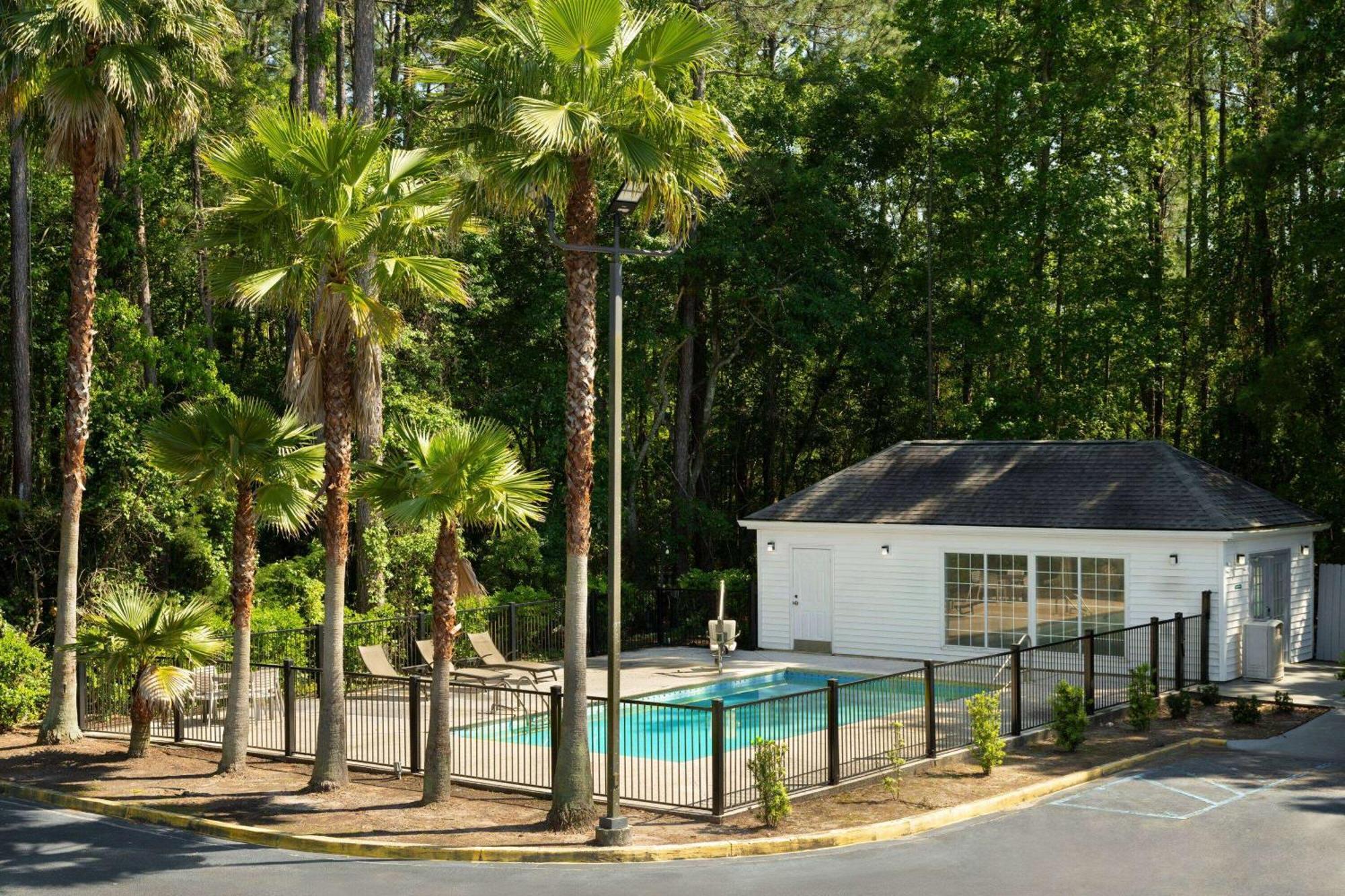 Hotel Baymont By Wyndham Kingsland